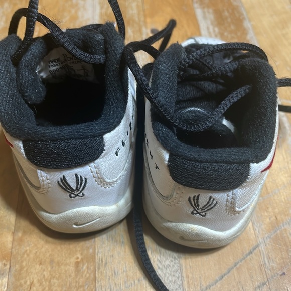 Baby Nike flight shoes - Picture 4 of 6